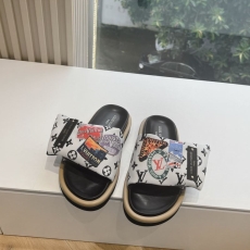 Louis Vuitton Slippers